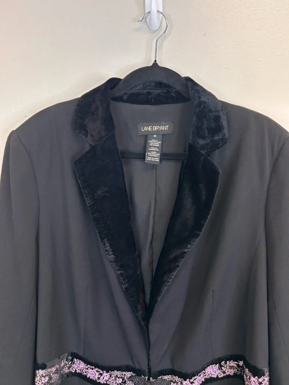 Goth Whimsigoth Black Blazer Velvet Embroidered Trim Size 20 1X Plus Vampire - Picture 6 of 13